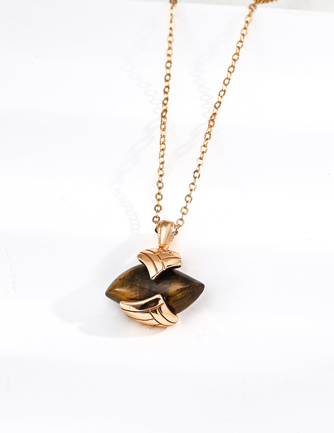 L’Ombre Dorée – Ailes Necklace