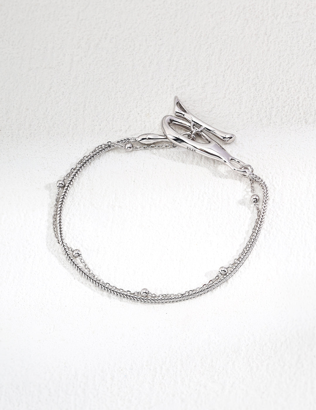 Elegance Knot Bracelet