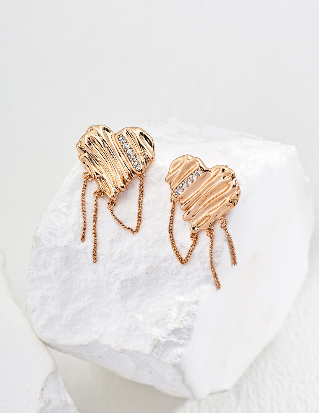 Lustrous Heart Earrings