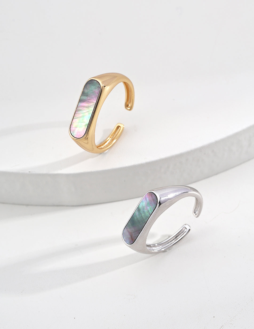 Iridescent Glow Ring